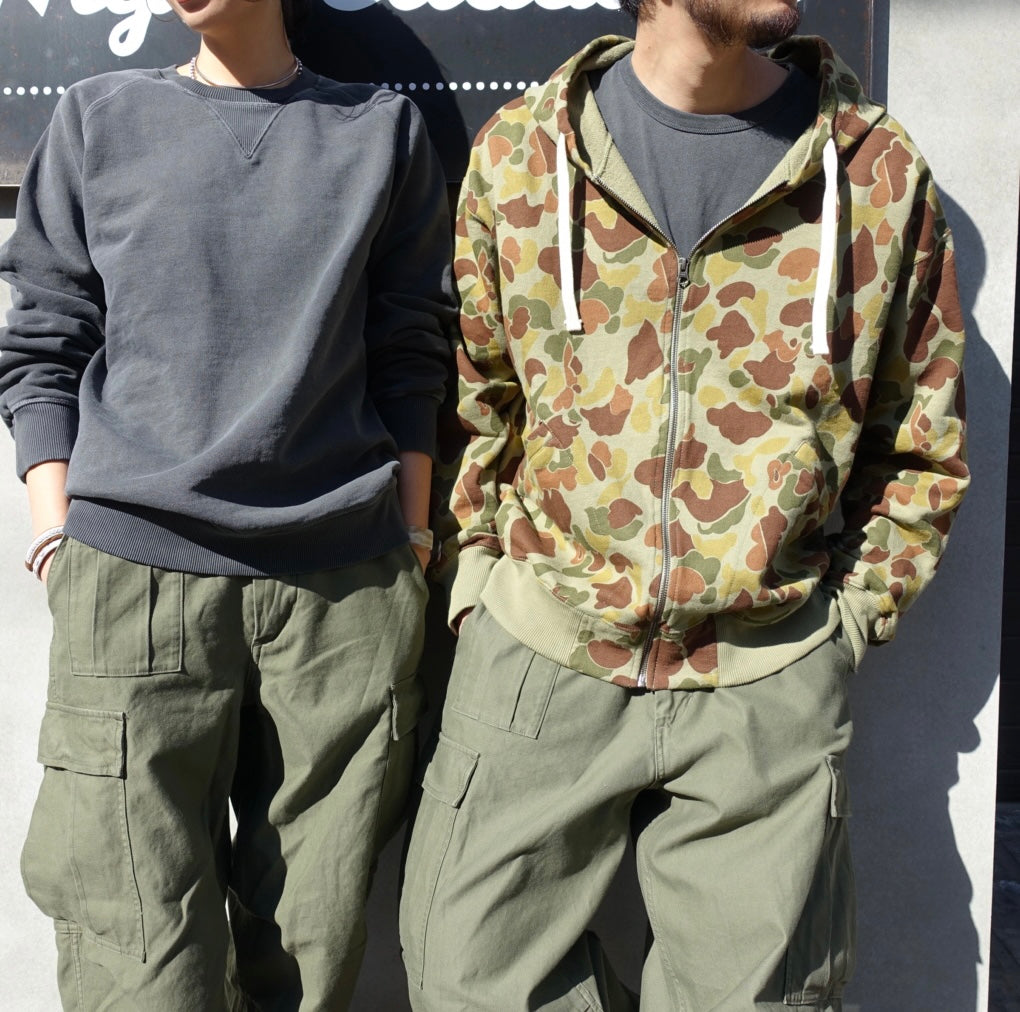 New Face 》ARMY GYM LINE -Black＆Camo – ナイジェル・ケーボン