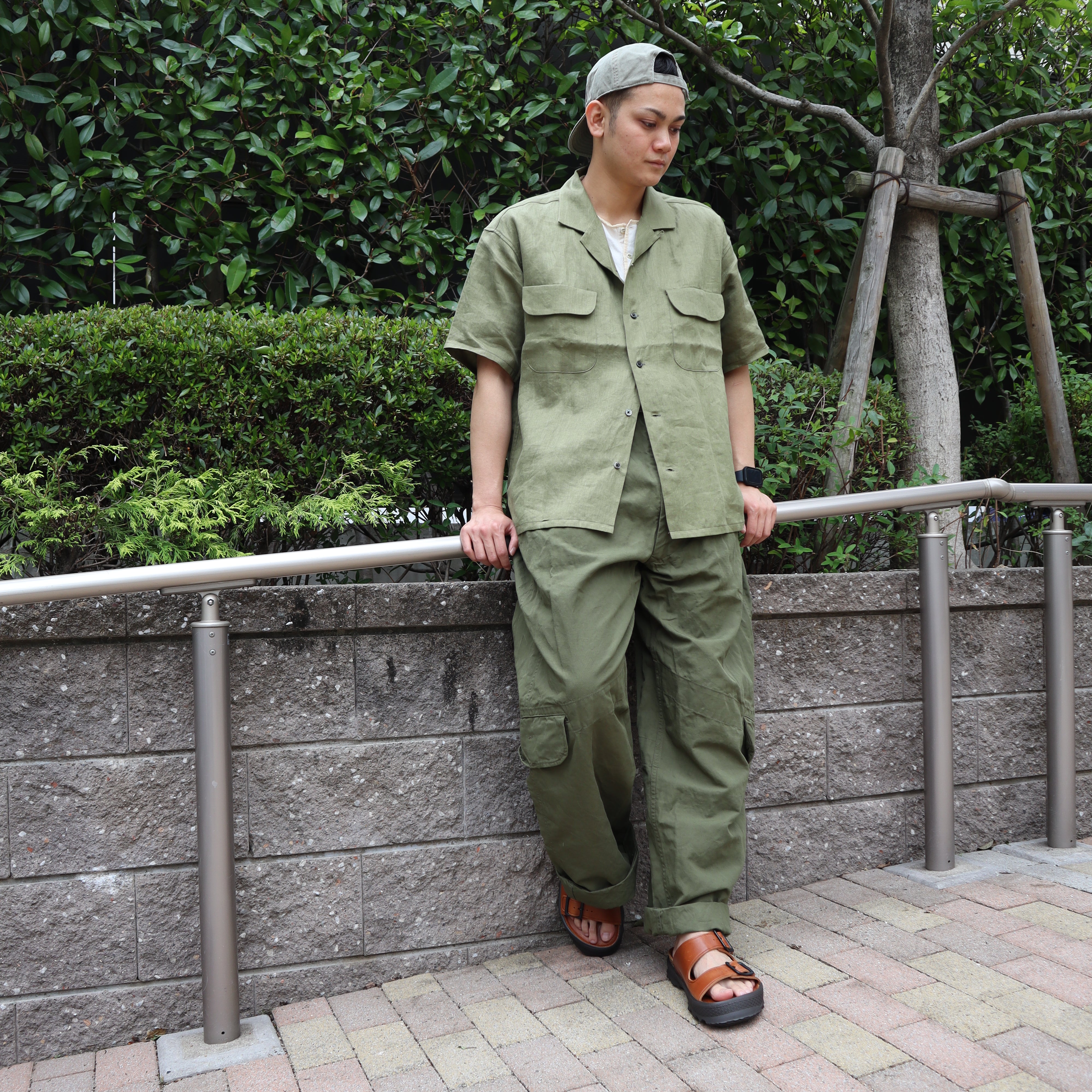 LINEN TWILLのシャツとパンツ – ナイジェル・ケーボン オンライン