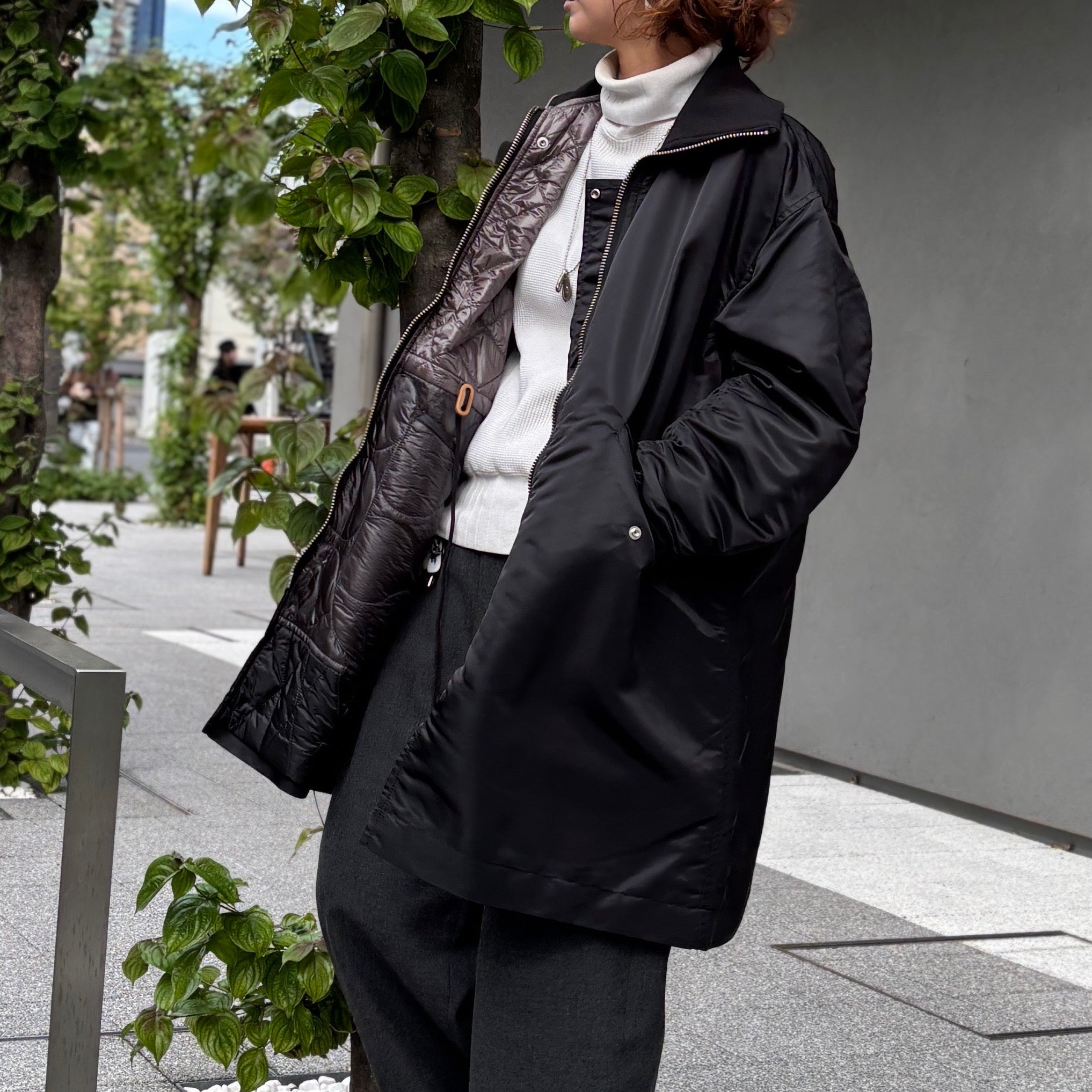 シーンに合わせて変身》MODIFIED REVERSIBLE COAT / SKIRT
