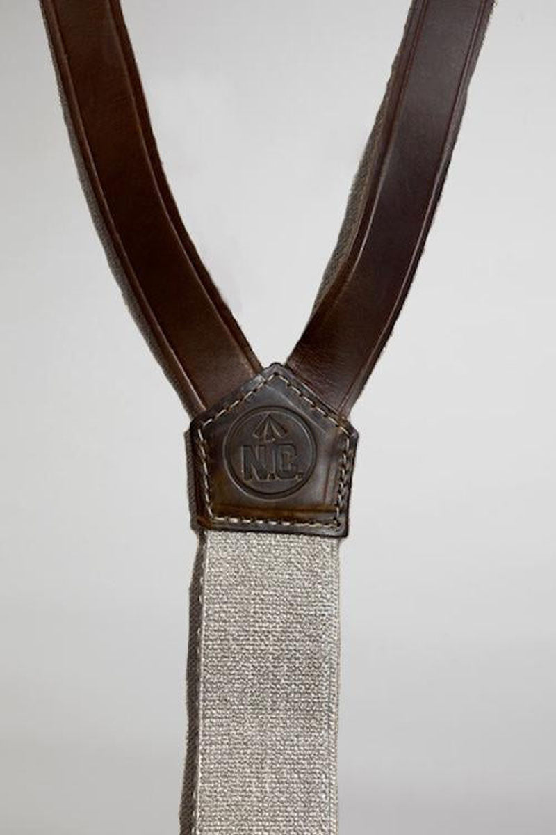 【ナイジェル・ケーボン】MAN / レザーサスペンダー - ピートレーベル / LEATHER SUSPENDER - PEAT LABEL