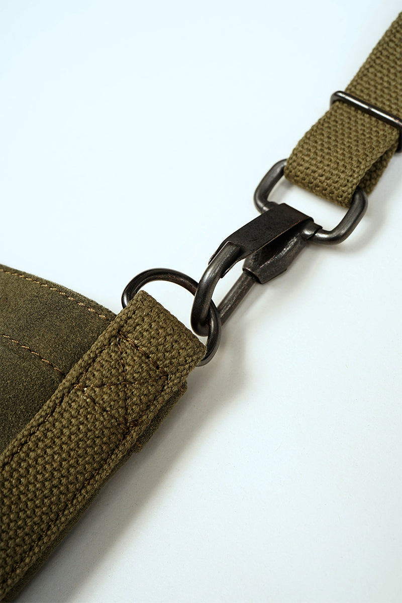 【ナイジェル・ケーボン】MAN / マガジンバッグ - ウルトラスエード / MAGAZINE BAG - ULTRA SUEDE