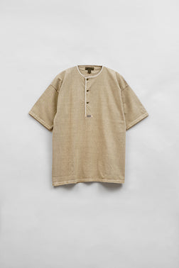 【ナイジェル・ケーボン】MAN / 7.8オンス ヘンリーTシャツ - ピグメント / 7.8oz HENLEY T-SHIRT - PIGMENT