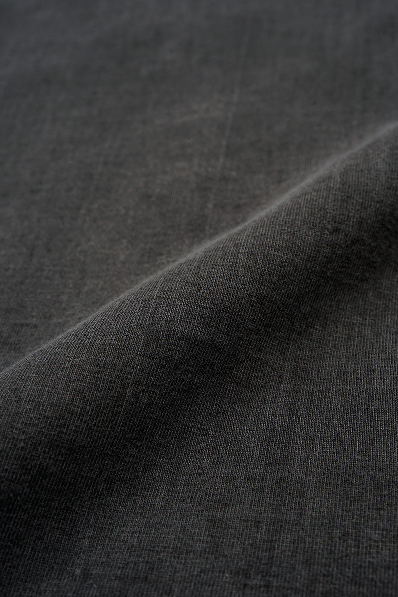 【ナイジェル・ケーボン】MAN / 7.8オンス ヘンリーTシャツ - ピグメント / 7.8oz HENLEY T-SHIRT - PIGMENT