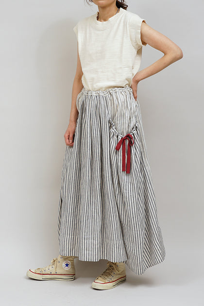 【ナイジェル・ケーボン】WOMAN / リネンストライプギャザースカート / LINEN STRIPE GATHER SKIRT