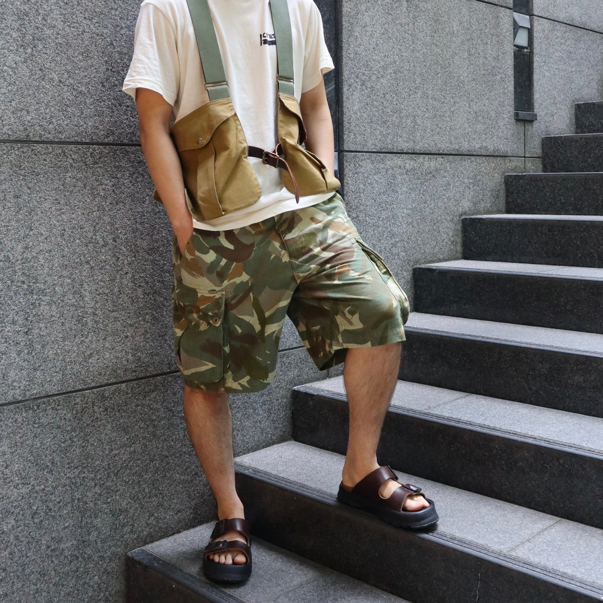 BUSH SHORT-COTTON LINEN CAMOUFLAGE – ナイジェル・ケーボン 