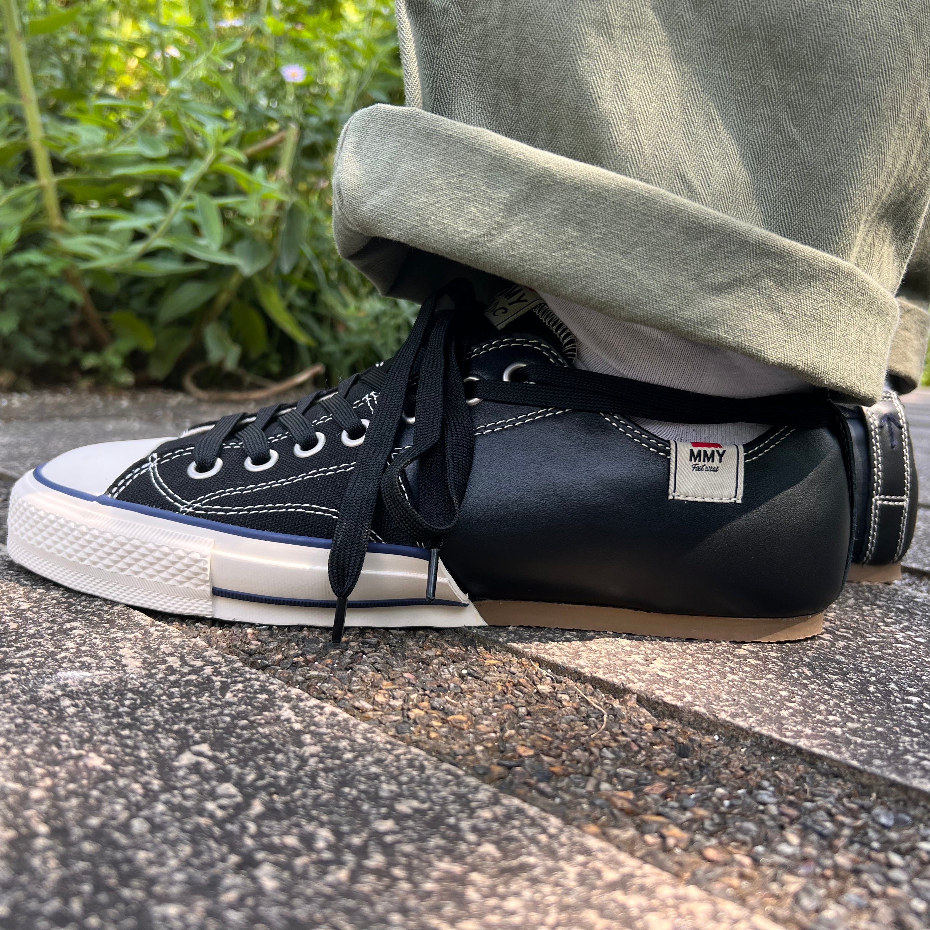 唯一無二のスペシャルアイテム-SPLIT SNEAKER- – ナイジェル