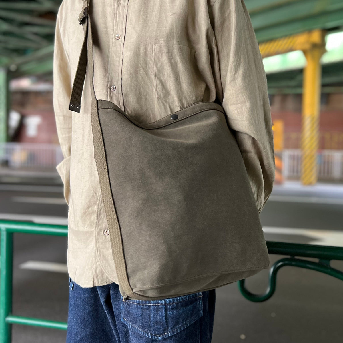 新しい感覚の小物》ULTRA SUEDE – ナイジェル・ケーボン オンライン 