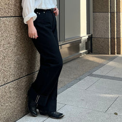 《新型デニム》WIDE STRAIGHT 5POCKET PANT - DENIM