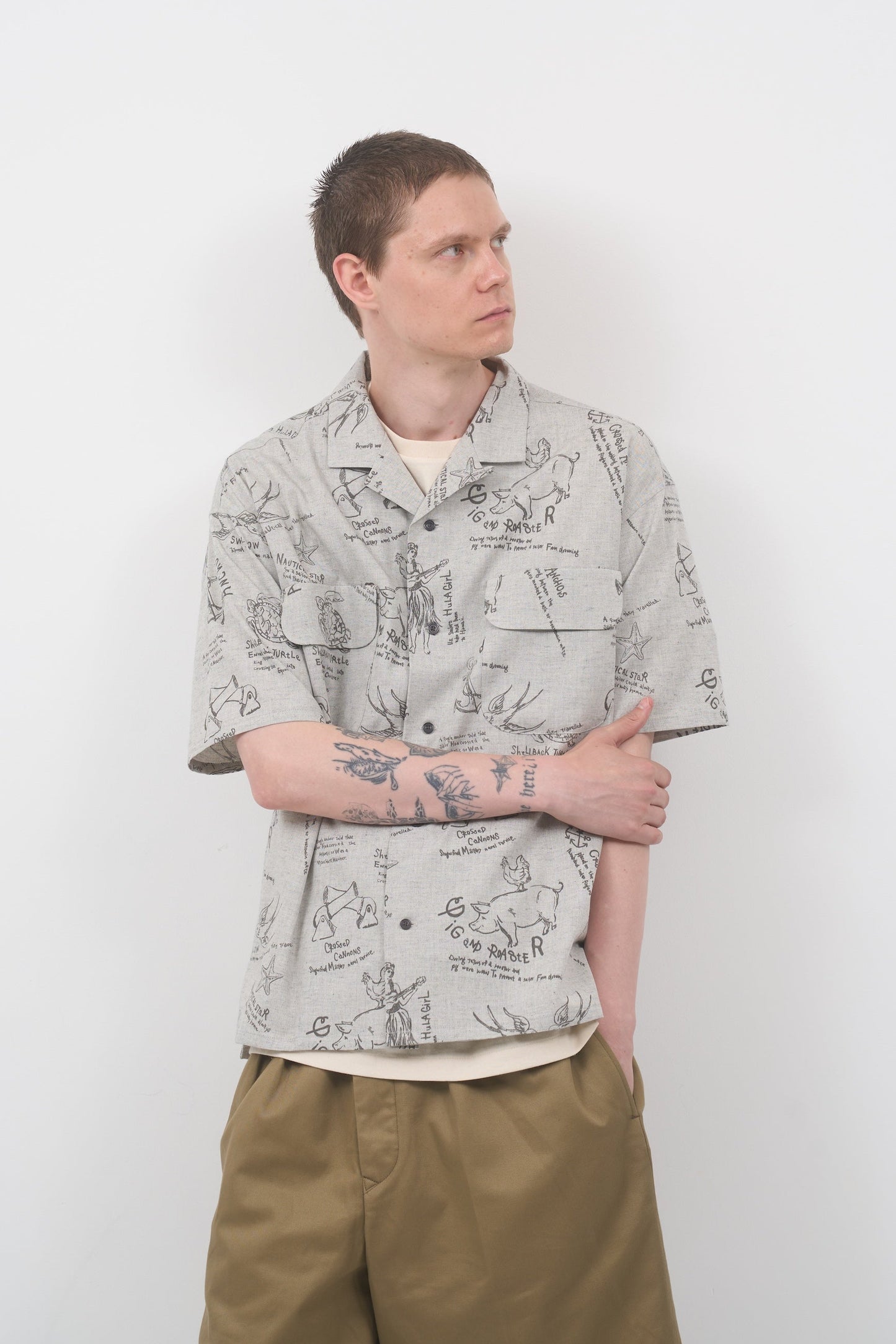 【ナイジェル・ケーボン】MAN / オープンカラーシャツ - タトゥープリント / OPEN COLLAR SHIRT - TATTOO PRINT