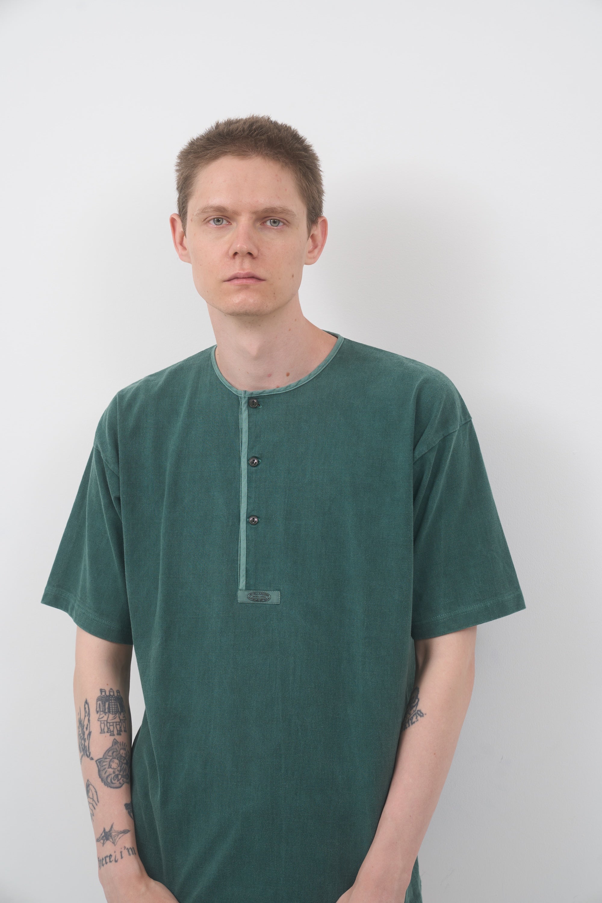 ナイジェル・ケーボン】MAN / 7.8オンス ヘンリーネックTシャツ