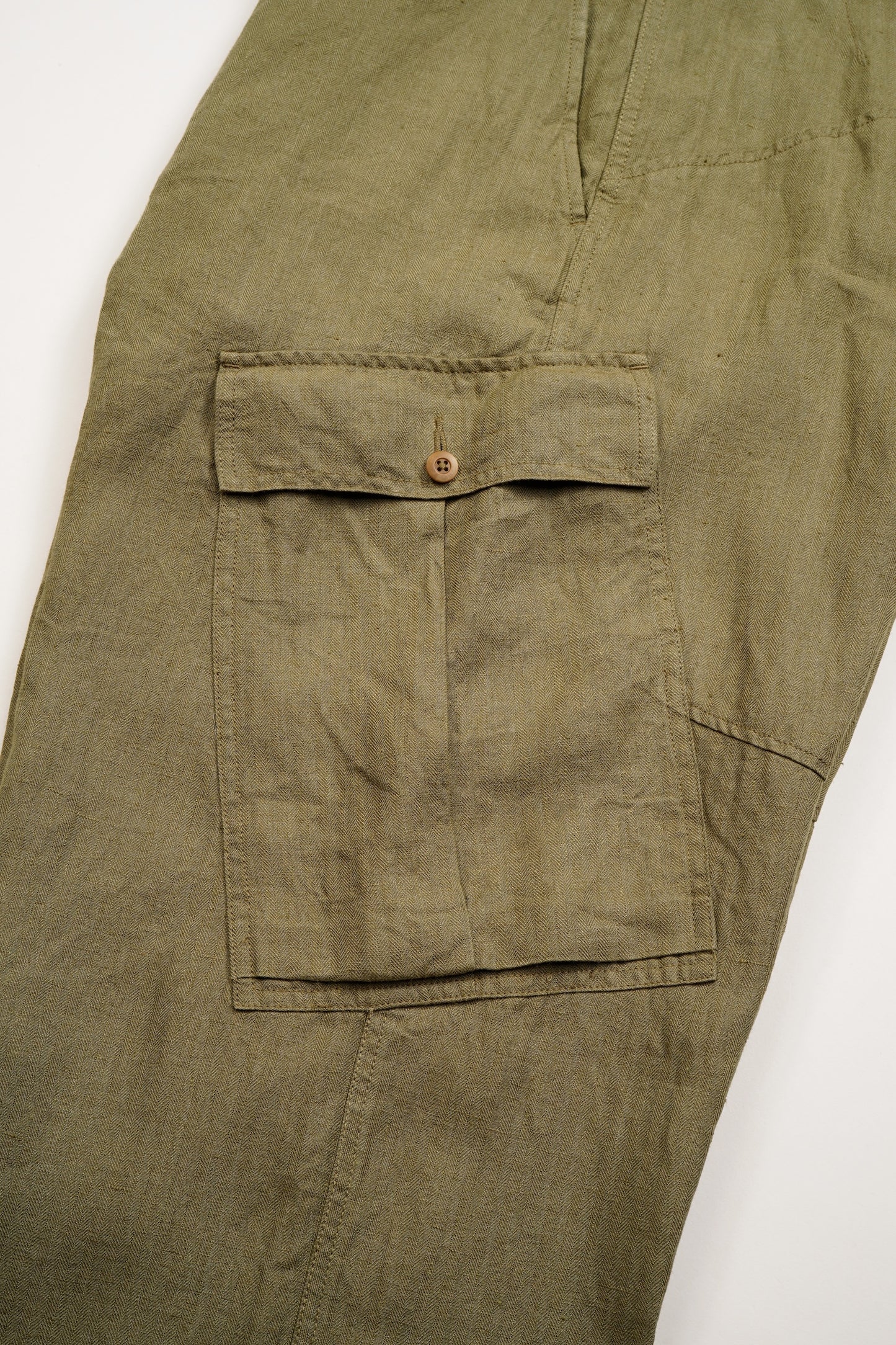 【ナイジェル・ケーボン】MAN / ロイヤルネイビー カーゴパンツ - リネンヘリンボーンツイル / ROYAL NAVY CARGO PANT - LINEN HERRINGBONE TWILL