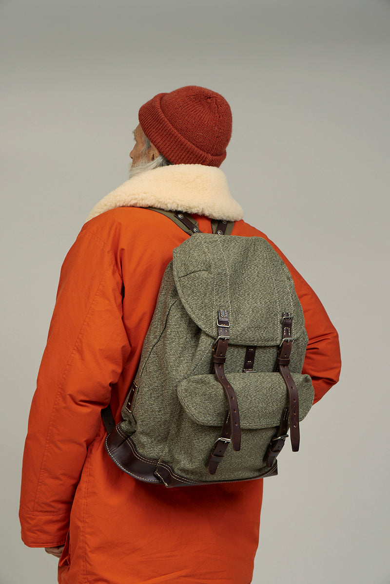 【ナイジェル・ケーボン】MAN / スイスアーミーリュックサック - ピートレーベル / SWISS ARMY RUCKSACK - PEAT LABEL