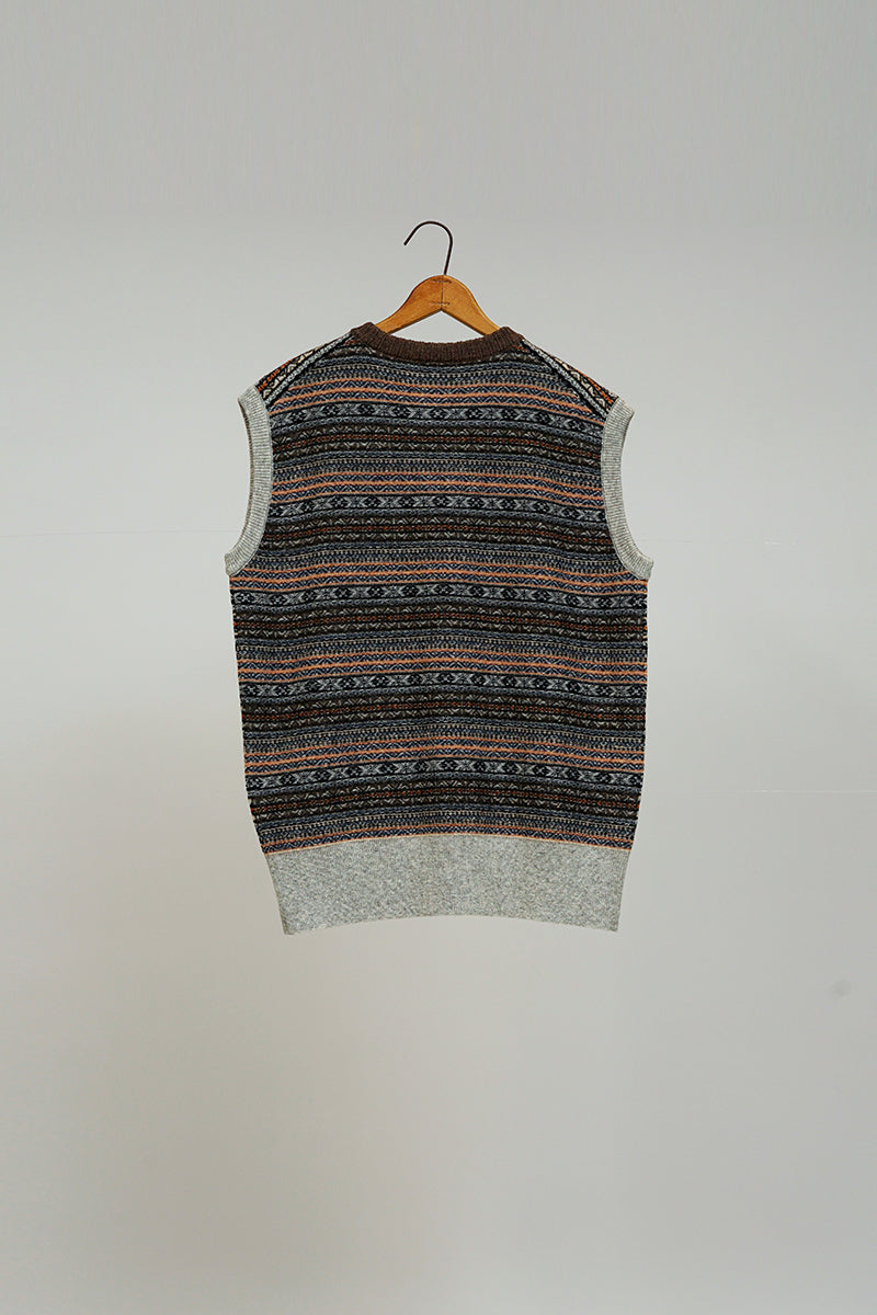 【ナイジェル・ケーボン】MAN / フェアアイルVネックベスト / FAIRISLE VNECK VEST