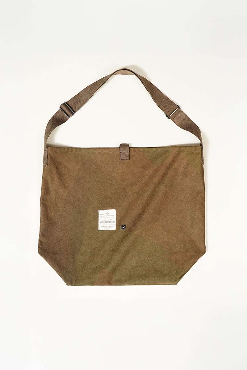 【ナイジェル・ケーボン】MAN / マルチバッグ - ブラッシュカモ / MULTI BAG ‐ BRUSH CAMO