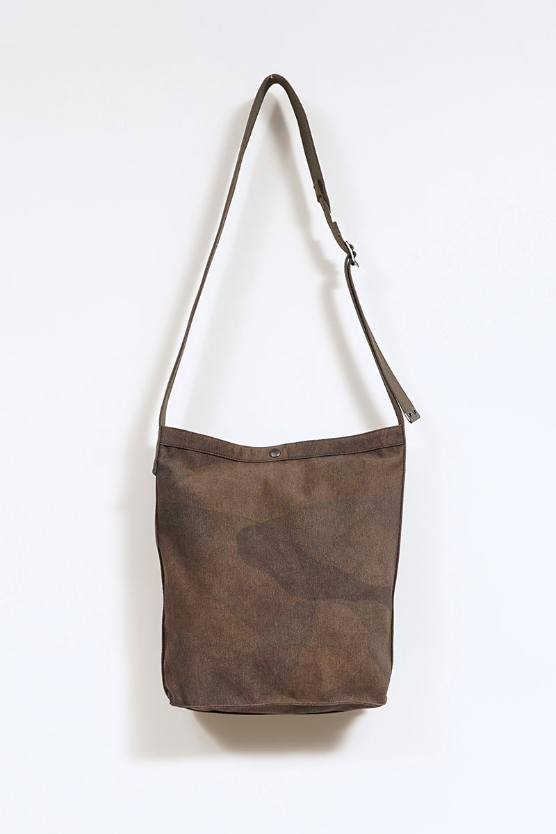 【ナイジェル・ケーボン】MAN / メールバッグ - ウルトラスエードカモ / MAIL BAG - ULTRA SUEDE CAMO