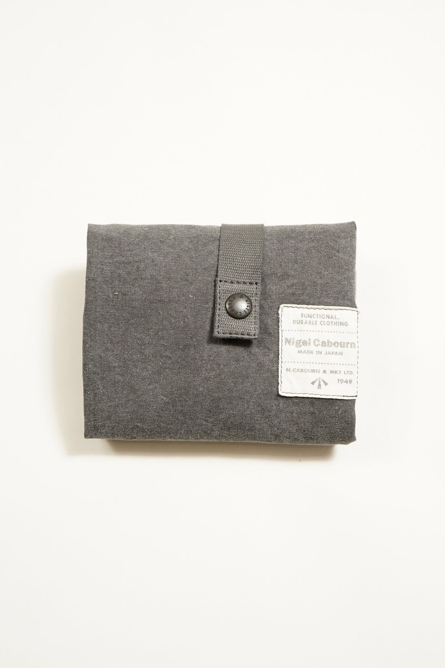 【ナイジェル・ケーボン】MAN / マルチバッグ - ピグメント / MULTI BAG - PIGMENT