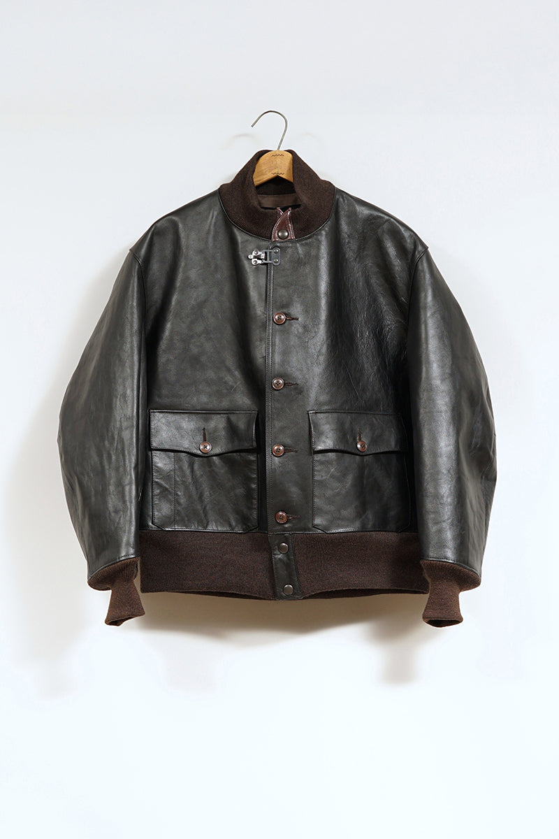【ナイジェル・ケーボン】MAN / A-1ジャケット - ブラウンコアレザー / A-1 JACKET - BROWN CORE LEATHER