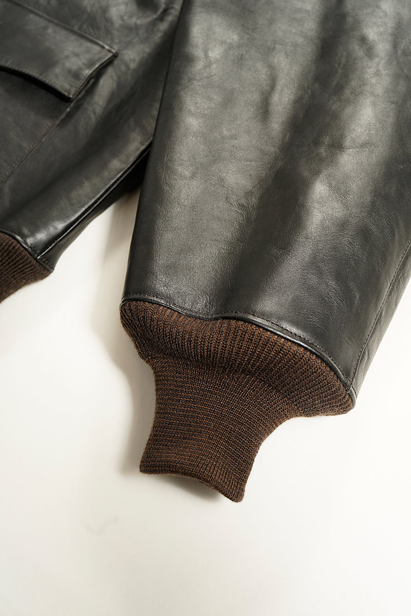 【ナイジェル・ケーボン】MAN / A-1ジャケット - ブラウンコアレザー / A-1 JACKET - BROWN CORE LEATHER