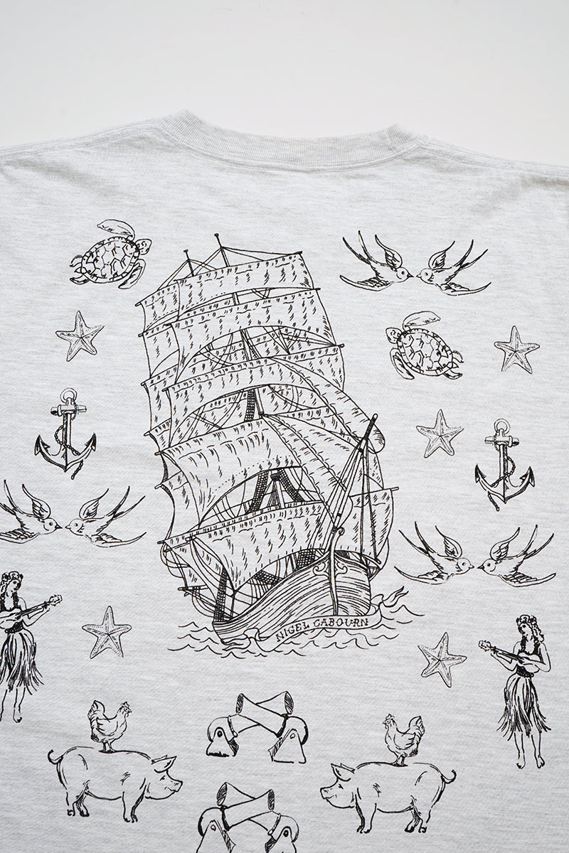 【ナイジェル・ケーボン】MAN / プリントTシャツ - タトゥー / PRINT T-SHIRT - TATTOO