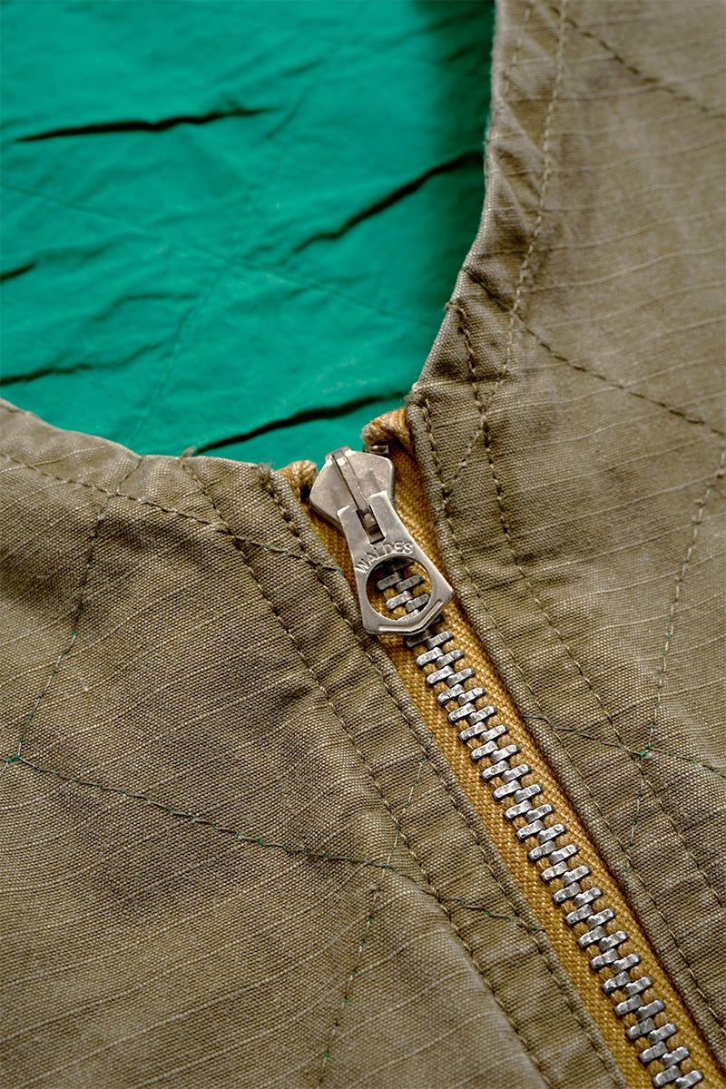 【ナイジェル・ケーボン】MAN / キルティングデッキベストリバーシブル - リップストップ / QUILTING DECK VEST REVERSIBLE - RIPSTOP