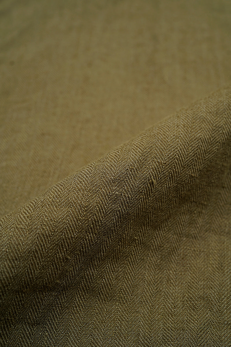 【ナイジェル・ケーボン】MAN / プルオーバーアーミーベスト - リネンヘリンボーンツイル / PULLOVER ARMY VEST - LINEN HERRINGBONE TWILL