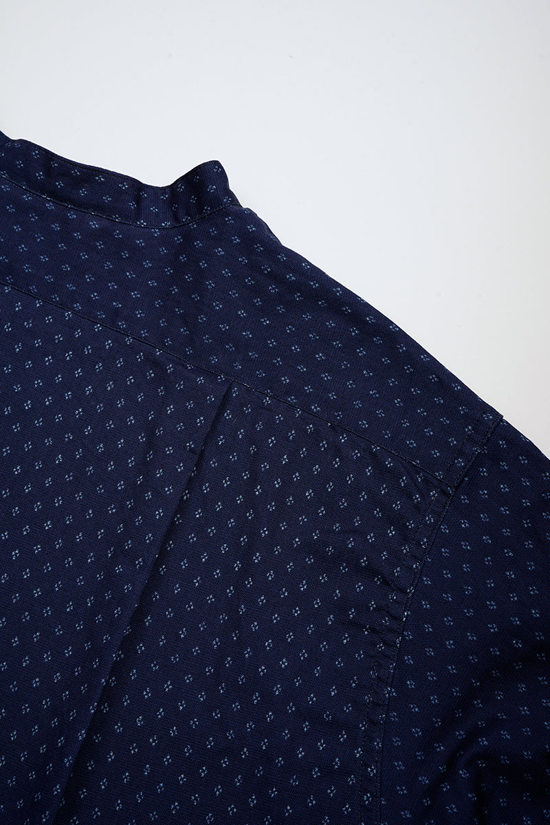 予約商品【ナイジェル・ケーボン】MAN / ファーマースタンドシャツ - 絣 / FARMER STAND SHIRT - KASURI