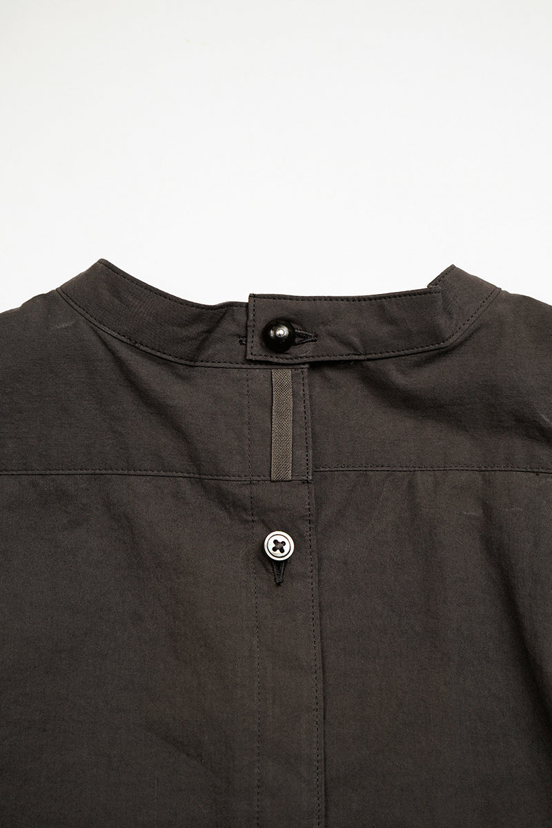 【ナイジェル・ケーボン】WOMAN / スターチドボザム シャツ- コットンツイル / STARCHED BOSOM SHIRT -  COTTON TWILL
