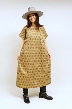 【ケーボン・リボーン】WOMAN / オールオーバーエプロンドレス / ALL OVER APRON DRESS