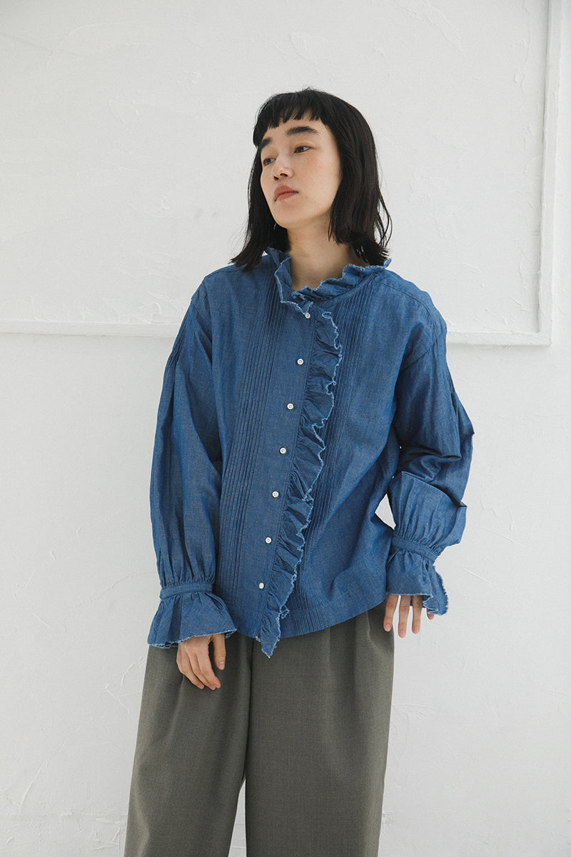 【ナイジェル・ケーボン】WOMAN /　ギャザーカラーブラウス -コットンリネン / GATHER COLLAR BLOUSE C/L