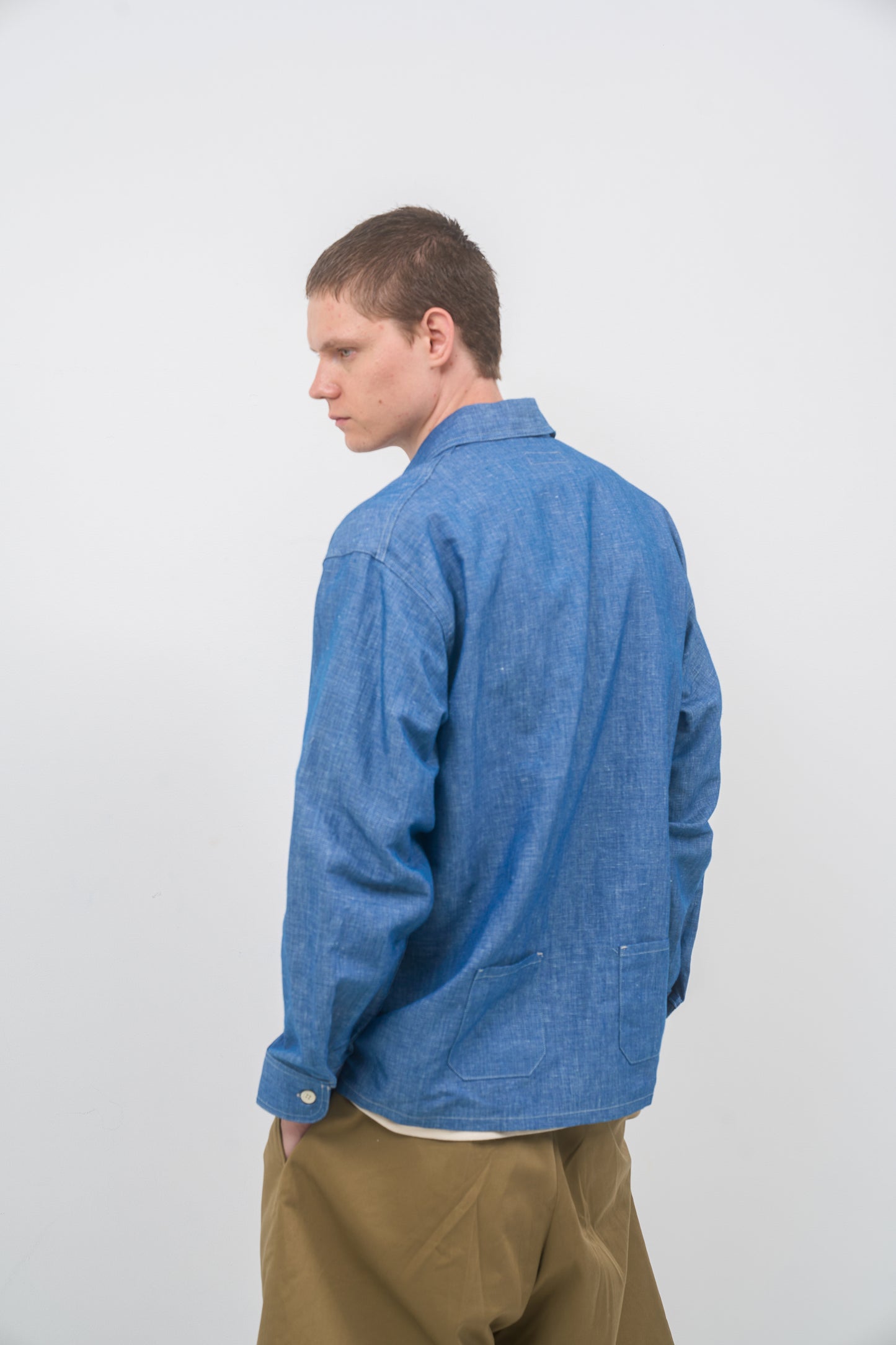【ナイジェル・ケーボン】MAN / フレンチプルオーバーシャツ - ダンガリー / FRENCH PULLOVER SHIRT - DUNGAREE
