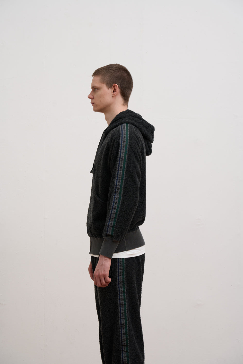 【ナイジェル・ケーボン】MAN / ジップアップフーディー - パイル / ZIP UP HOODIE - PILE
