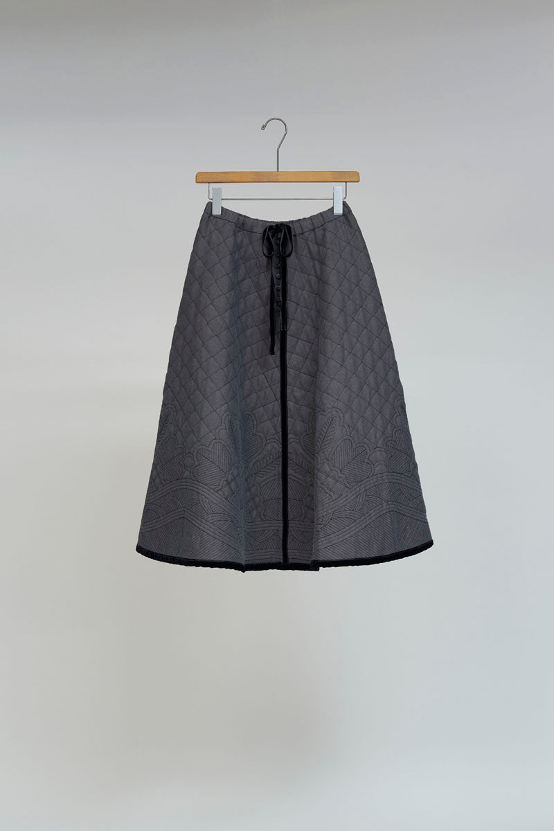 【ナイジェル・ケーボン】WOMAN / エンブロイダリーキルトスカート -シルクリネン / EMBROIDERY KILT SKIRT -SILK LINEN